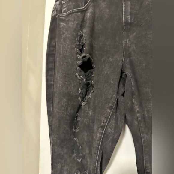 NWT Fashion Nova Lola Destructured Jeans black size 14 - Picture 4 of 10